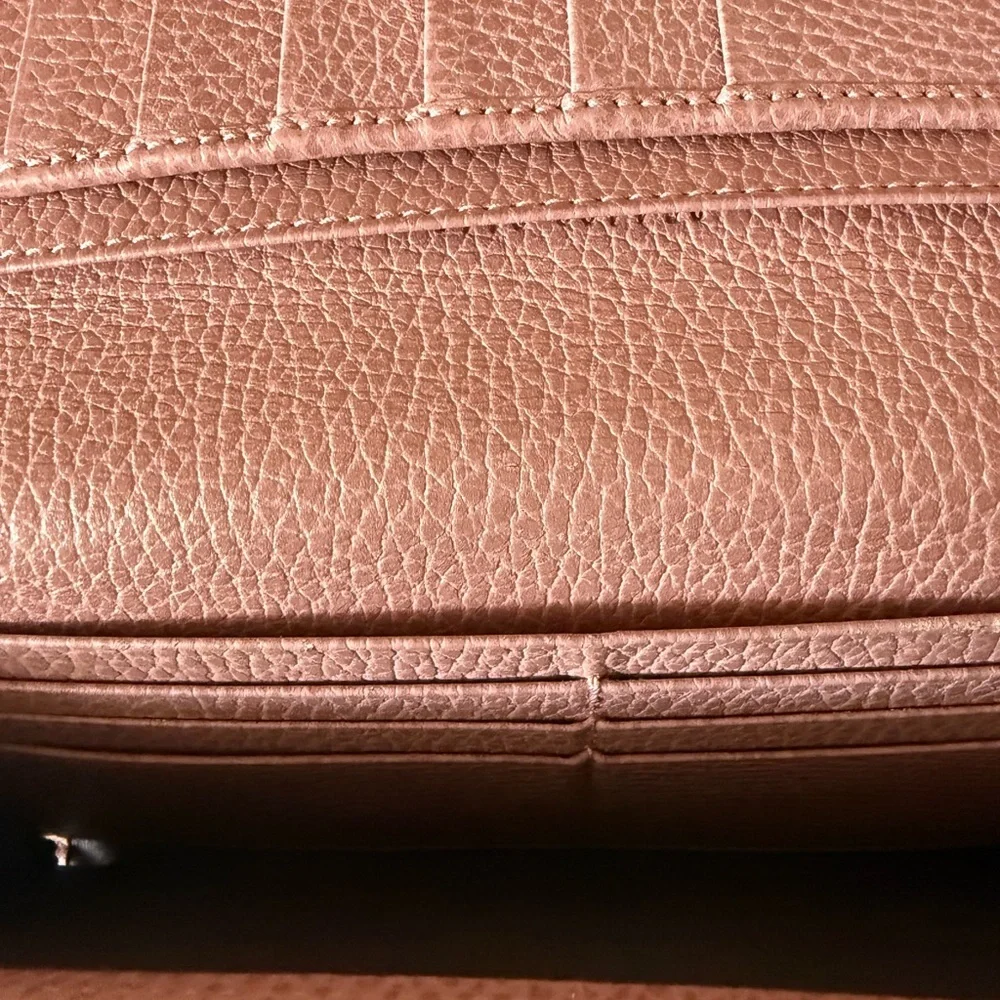 Gucci Vintage Brown Leather Bi-Fold Wallet – Excellent Condition! ✨👜 - Picture 5 of 10